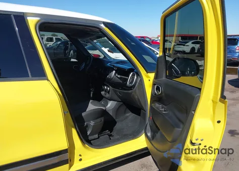 2015 Fiat 500L Urbana Trekking z USA, uszkodzony, nr VIN ZFBCFADH8FZ031957